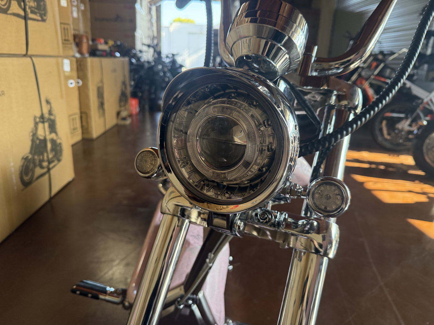 Super X Star Pink Eclipse Electric Chopper Bike – 2000W 60V High Speed Cruiser